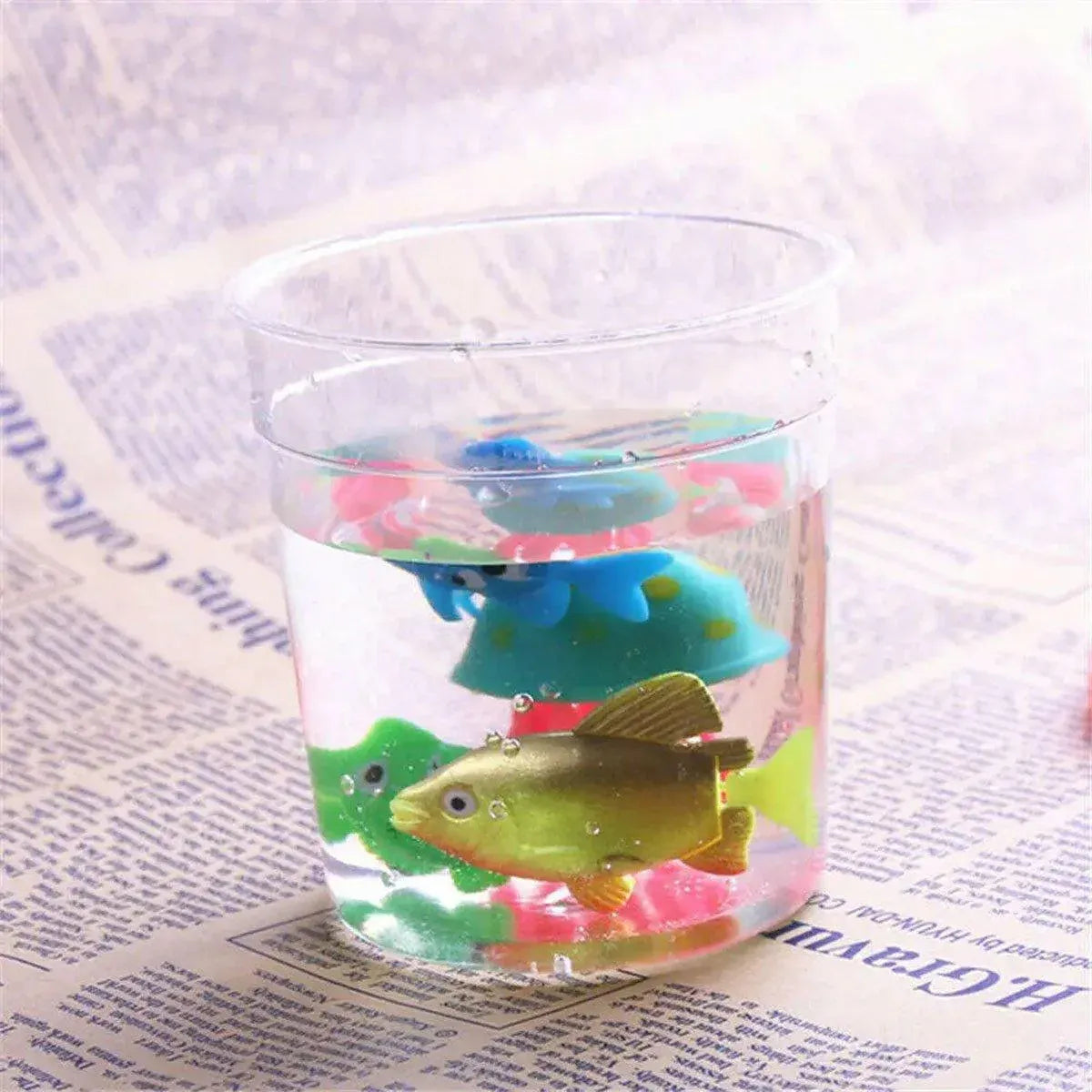 Mini Betta Fish Cups with Lid - 20pcs Portable Containers for Betta Fish & Small Pets