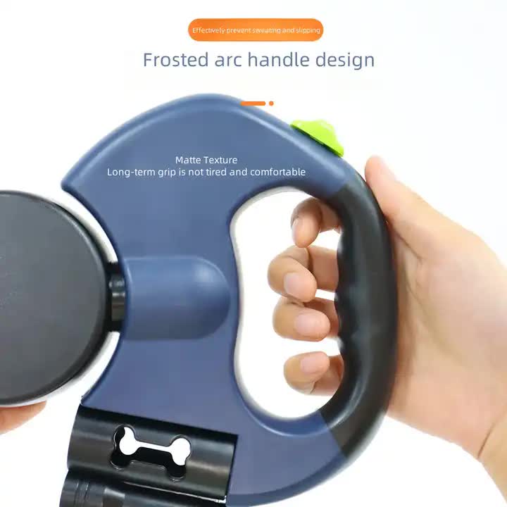 Dual Retractable Dog Leash - Enjoy Stress-Free Walks with Two Dogs